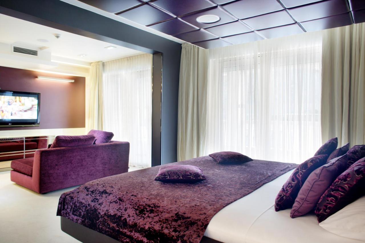 Junior Suite king size bed balcony Whirlpool,1669023038:JPEG